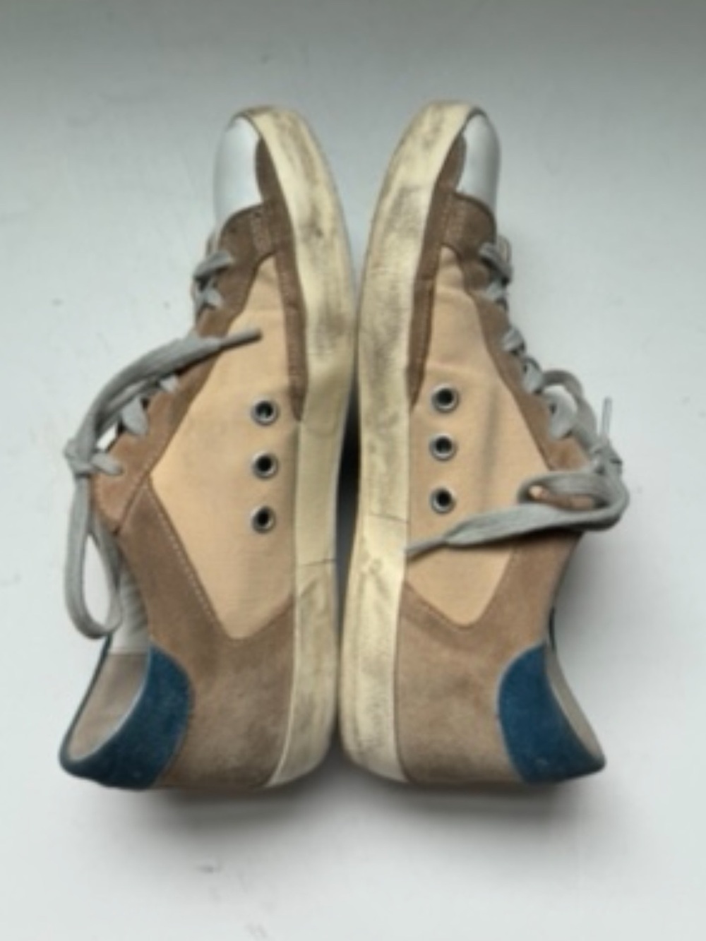Golden Goose Super Star Sneakers - Picture 5 of 16
